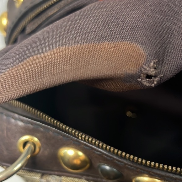 Gucci GG Crystal Canvas Large Babouska Crest Dome Bag - Picture 11 of 17